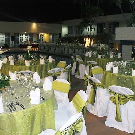 Siesta Hotel And Casino Antiguo Cuscatlán Kültér fotó